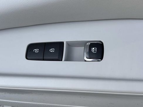 New 2026 Kia Carnival SX image 14