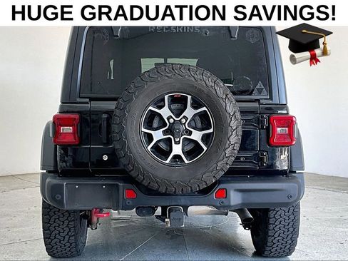 Used 2018 Jeep Wrangler Unlimited Rubicon AWD/4WD image 6