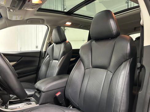 Used 2021 Subaru Ascent Limited w/ Technology Package image 26