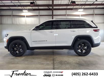 New 2025 Jeep Grand Cherokee Altitude