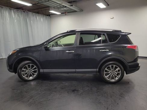 Used 2017 Toyota RAV4 Limited image 5