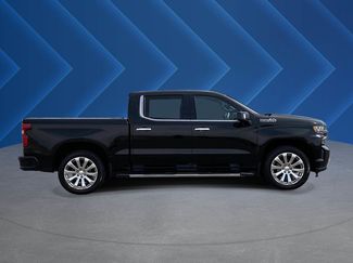 Used 2022 Chevrolet Silverado 1500 High Country AWD/4WD video 2