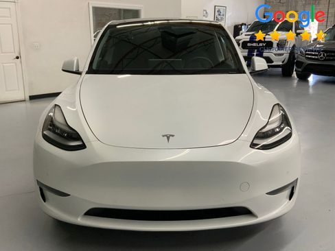 Used 2021 Tesla Model Y Long Range AWD/4WD image 2