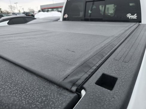 Used 2019 RAM 1500 Big Horn image 9