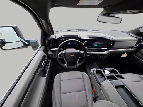 New 2026 Chevrolet Silverado 3500 LTZ AWD/4WD image 15
