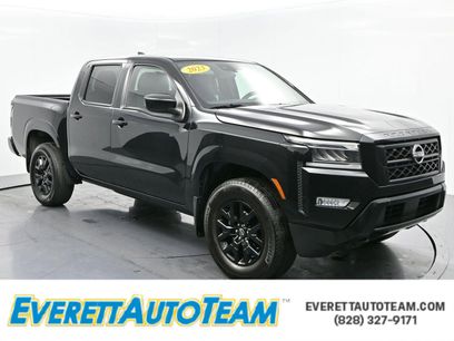 Used 2023 Nissan Frontier SV w/ Midnight Edition Package