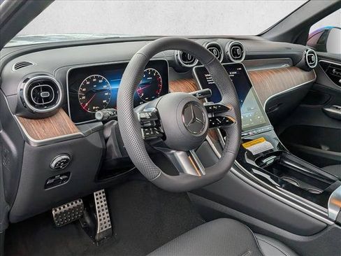 New 2026 Mercedes-Benz GLC 300 4MATIC image 3