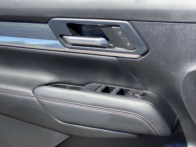 Used 2026 GMC Terrain Elevation w/ LPO, Floor Liner Package FWD image 19