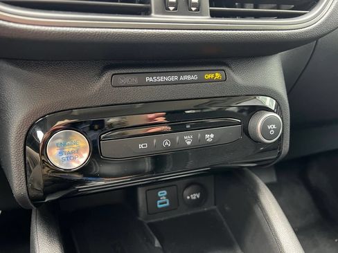 Used 2023 Ford Escape Active w/ Tech Pack #2 AWD/4WD image 50