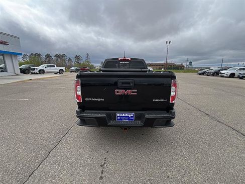 Used 2018 GMC Canyon Denali AWD/4WD image 3