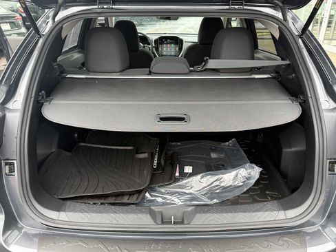 Certified 2025 Subaru Crosstrek 2.0i Premium image 32
