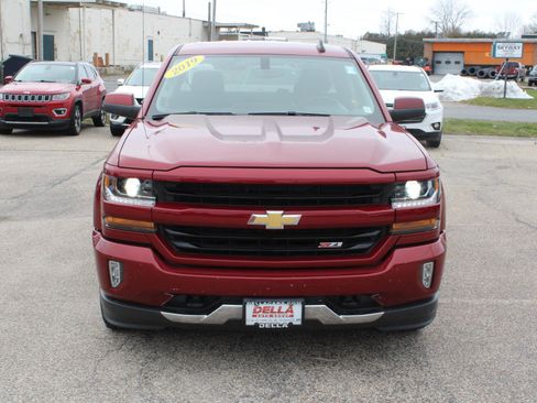 Used 2019 Chevrolet Silverado 1500 LT w/ All Star Edition image 2