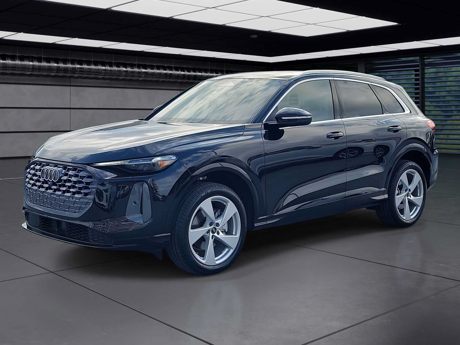 New 2026 Audi Q5 Premium Plus AWD/4WD image 1