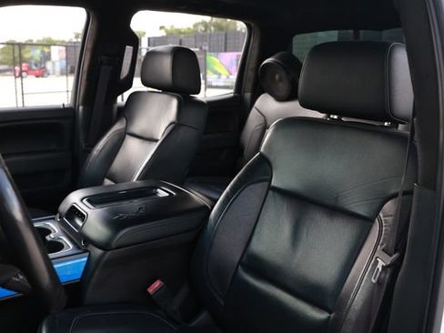 Used 2015 Chevrolet Silverado 2500 LTZ w/ Duramax Plus Package AWD/4WD image 9