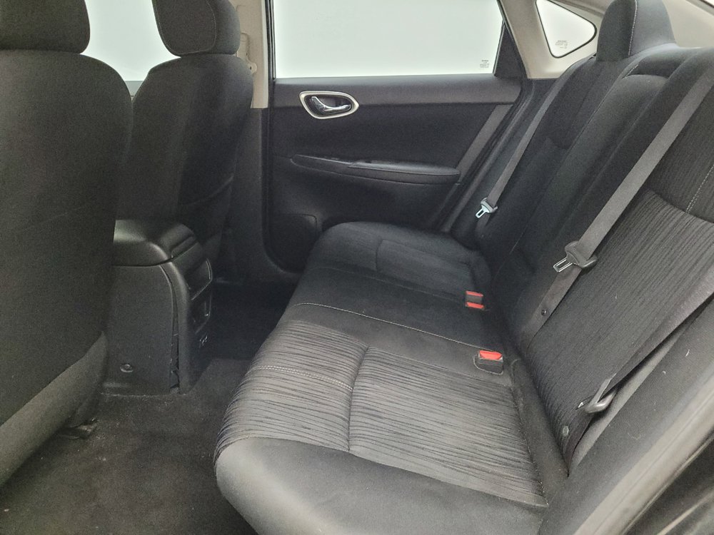 Used 2017 Nissan Sentra SV FWD image 18