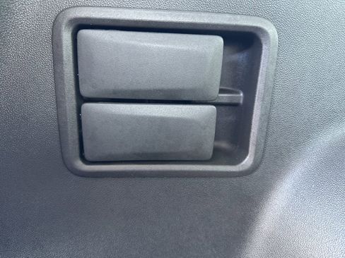 Used 2018 GMC Acadia SLT image 11