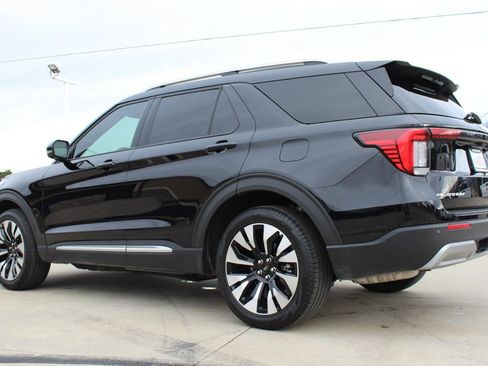 Used 2025 Ford Explorer Platinum w/ LUX Leather Package AWD/4WD image 39