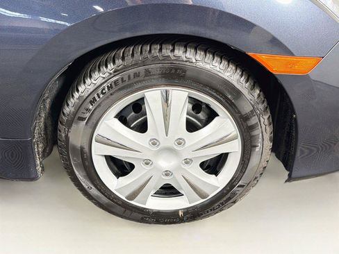 Used 2017 Honda Civic LX image 34