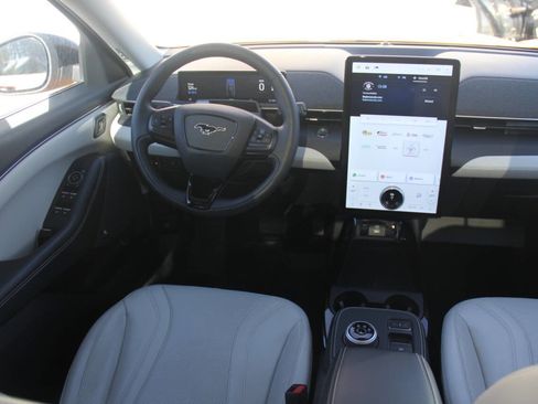 Certified 2022 Ford Mustang Mach-E Premium image 13