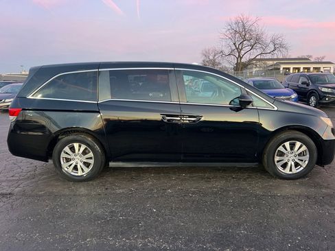 Used 2016 Honda Odyssey SE image 8