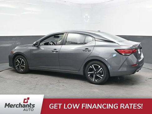 Used 2024 Nissan Sentra SV FWD image 4