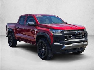 Used 2025 Chevrolet Colorado Trail Boss AWD/4WD video 3