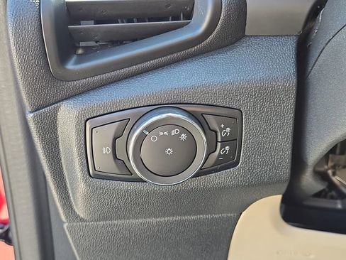 Used 2021 Ford EcoSport Titanium w/ Interior Protection Package image 28