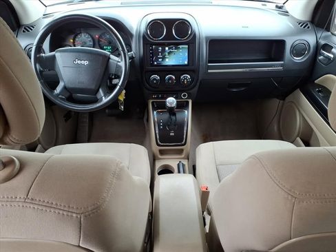 Used 2010 Jeep Compass Sport image 13