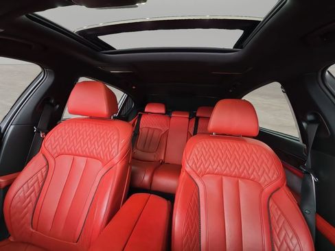 Used 2016 BMW 750i RWD image 28