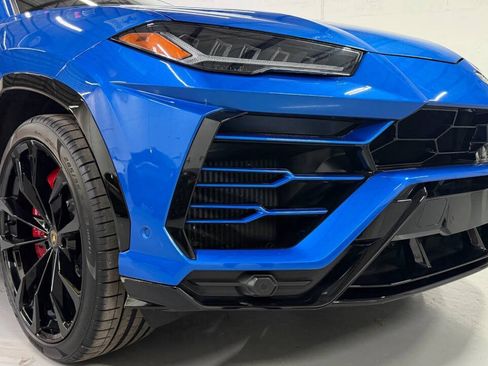 Used 2021 Lamborghini Urus AWD/4WD image 5