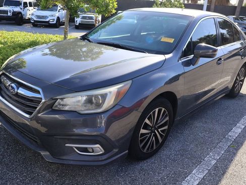Used 2018 Subaru Legacy 2.5i Premium image 2