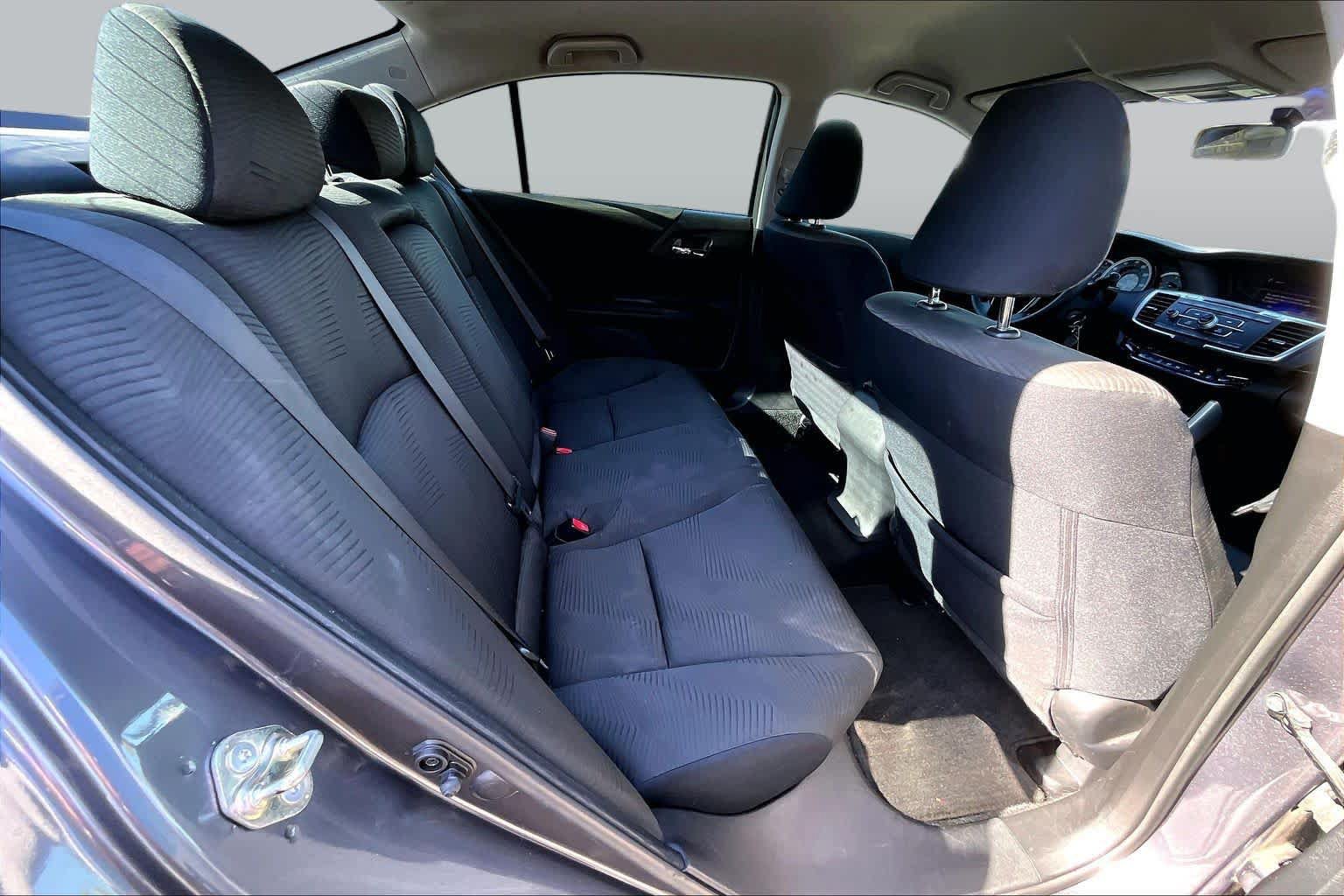 Used 2017 Honda Accord LX image 20