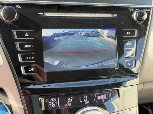 Used 2017 Toyota Prius V Two w/ Carpet Mat Package FWD image 19
