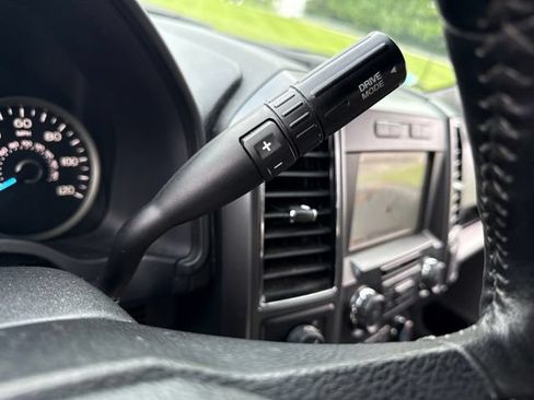 Used 2019 Ford F150 XLT w/ Equipment Group 302A Luxury AWD/4WD image 31