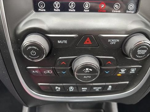 Used 2020 Dodge Durango SXT AWD/4WD image 28