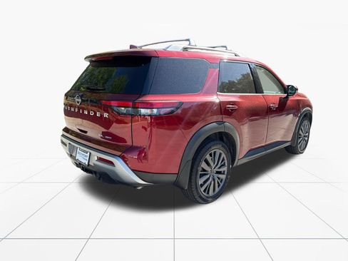 Used 2022 Nissan Pathfinder SL w/ SL Premium Package AWD/4WD image 8