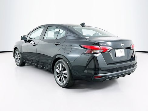 Used 2025 Nissan Versa SV FWD image 5