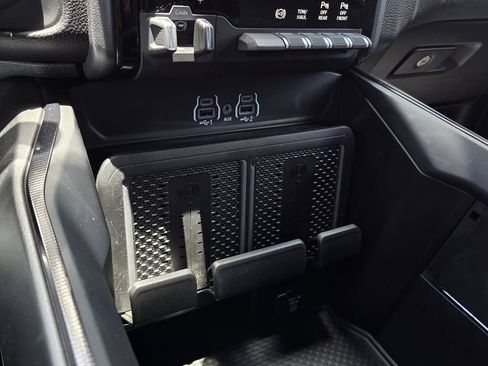 Used 2025 RAM 2500 Rebel w/ Rebel Level 1 Equipment Group AWD/4WD image 29