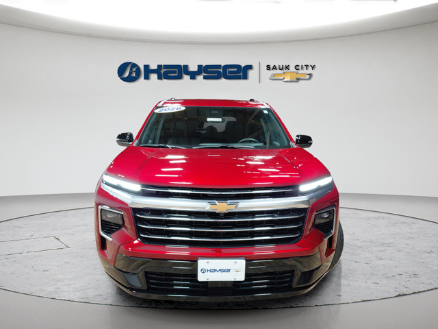 Used 2026 Chevrolet Traverse High Country w/ LPO, Floor Liner Package AWD/4WD image 2