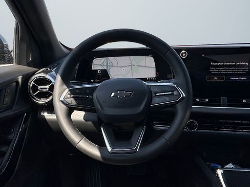 New 2026 Chevrolet Equinox LT FWD image 12