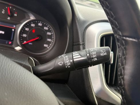 Used 2024 GMC Terrain SLT AWD/4WD image 41