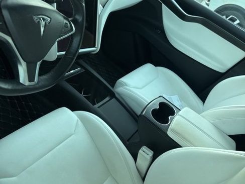 Used 2017 Tesla Model X P100D image 17