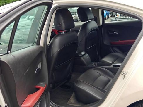Used 2012 Chevrolet Volt Premium w/ Premium Trim Package FWD image 38
