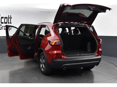 Used 2025 Ford Escape ST-Line FWD image 27