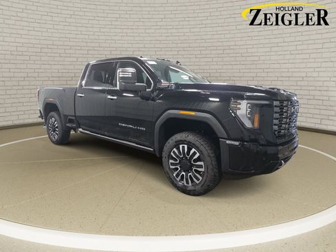 New 2026 GMC Sierra 3500 Denali Ultimate image 3