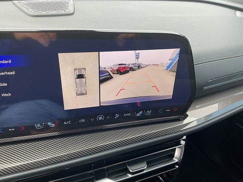 New 2026 Chevrolet Traverse High Country image 22