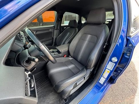 Used 2023 Honda Civic Sport image 9