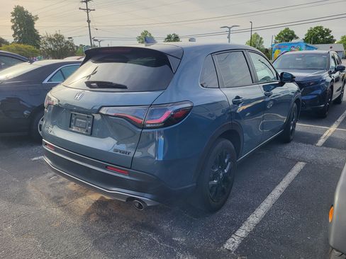 Used 2024 Honda HR-V Sport image 4