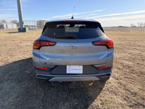 Used 2025 Buick Encore GX Preferred image 6