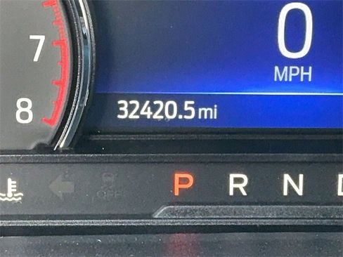 Used 2023 Ford Explorer XLT w/ Equipment Group 202A image 29